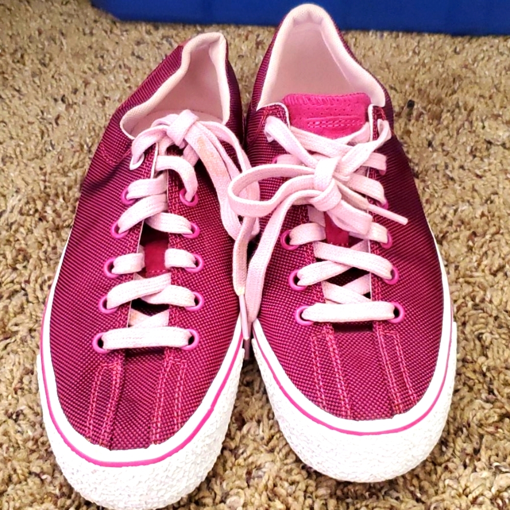 Kswiss women 7.5 without original box